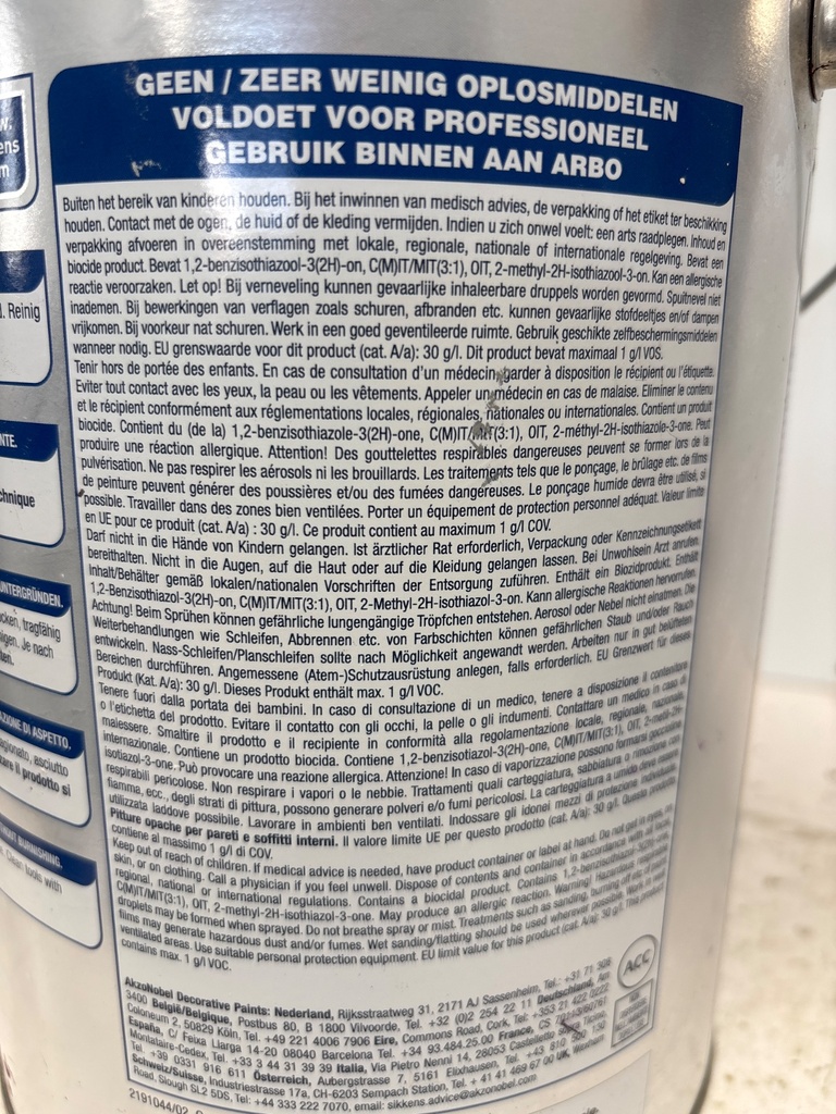 Sikkens Alphacryl Morpha - Onbekend (NCS S 7020-R40B) back
